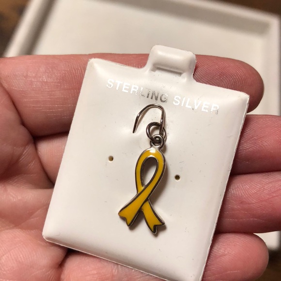 Yellow Ribbon Charm - Picture 3 of 3